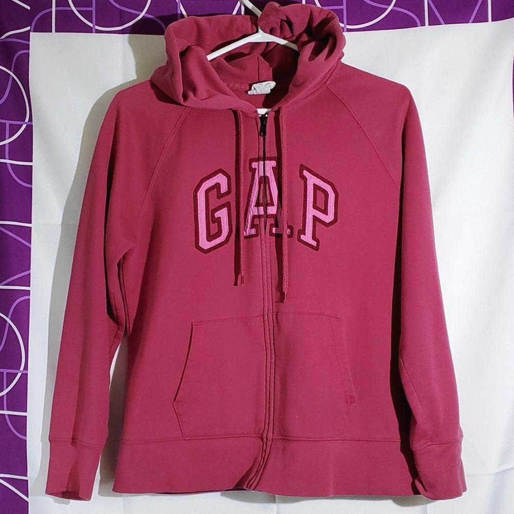 GAP Classic Fashion Full Zip, Raspberry Glaze - Size M (Released 2021)